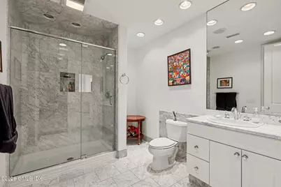 212 Milbank Avenue #South, Greenwich, CT 06830 - Photo 32