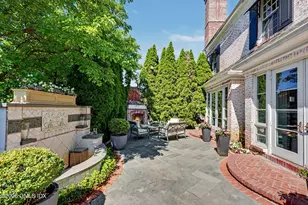 212 Milbank Ave, Greenwich, CT 06830 - Photo 34