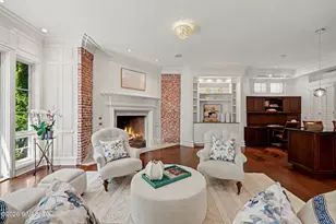212 Milbank Ave, Greenwich, CT 06830 - Photo 8