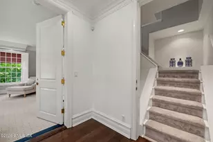 212 Milbank Ave, Greenwich, CT 06830 - Photo 24