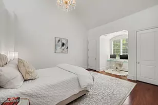 212 Milbank Ave, Greenwich, CT 06830 - Photo 22
