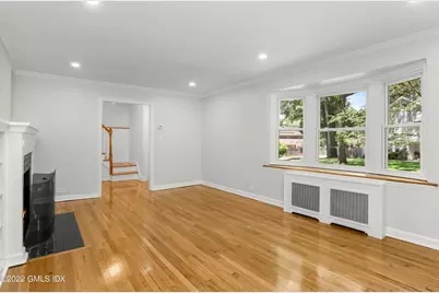 10 Macarthur Drive, Old Greenwich, CT 06870 - Photo 4