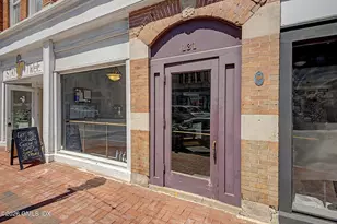 131 Washington St, Norwalk, CT 06854 - Photo 2