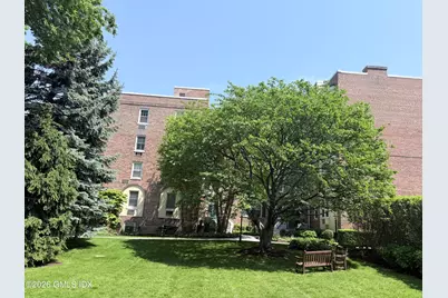 169 Mason Street #2H, Greenwich, CT 06830 - Photo 2