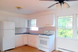 38 Gerry St, Greenwich, CT 06830 - Photo 14