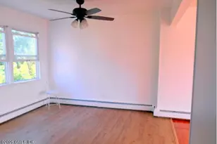 38 Gerry St, Greenwich, CT 06830 - Photo 16