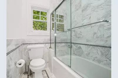 16 Laddins Rock Road, Old Greenwich, CT 06870 - Photo 18