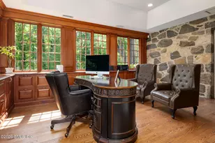 31 Sawmill Ln, Greenwich, CT 06830 - Photo 16