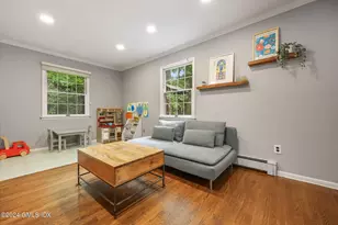 25 Center Dr, Old Greenwich, CT 06870 - Photo 10