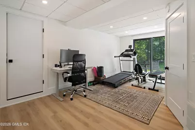 1 Crawford Terrace, Greenwich, CT 06878 - Photo 20