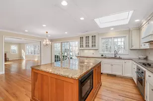 12 Norton Ln, Old Greenwich, CT 06870 - Photo 12
