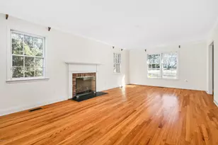 12 Norton Ln, Old Greenwich, CT 06870 - Photo 6