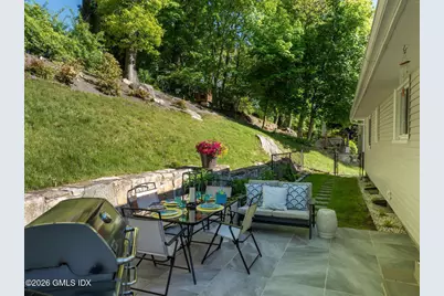 61 Center Drive, Old Greenwich, CT 06870 - Photo 4