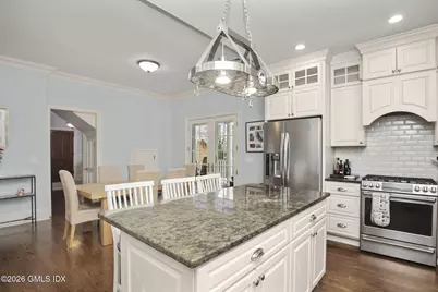 8 Highview Avenue, Old Greenwich, CT 06870 - Photo 14