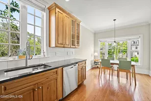 26 Edgewood Ave, Greenwich, CT 06830 - Photo 14