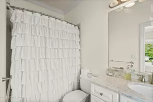 26 Edgewood Ave, Greenwich, CT 06830 - Photo 28
