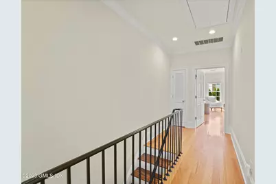 26 Edgewood Avenue #1, Greenwich, CT 06830 - Photo 18