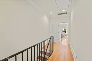 26 Edgewood Ave, Greenwich, CT 06830 - Photo 18