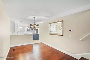 24 Decatur St, Greenwich, CT 06807 - Photo 8
