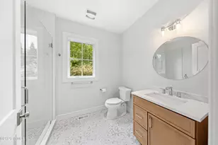 20 Old Wagon Rd, Old Greenwich, CT 06870 - Photo 16