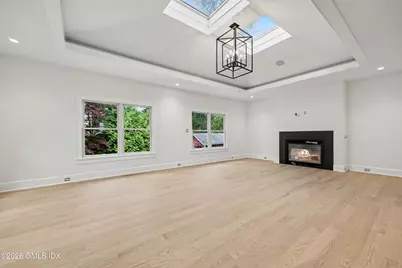 15 Shorelands Place, Old Greenwich, CT 06870 - Photo 4