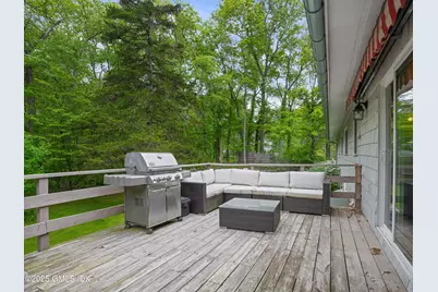 330 Cognewaugh Road, Greenwich, CT 06807 - Photo 18
