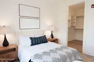 100 E Putnam Ave, Greenwich, CT 06807 - Photo 10