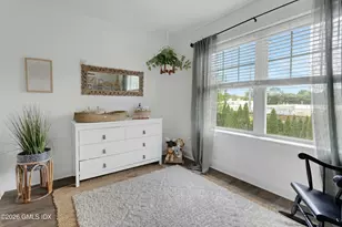 39 Maple Tree Ave, Stamford, CT 06906 - Photo 14