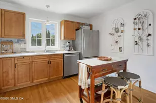 39 Maple Tree Ave, Stamford, CT 06906 - Photo 8