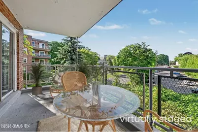 1 Putnam Hill #3C, Greenwich, CT 06830 - Photo 2