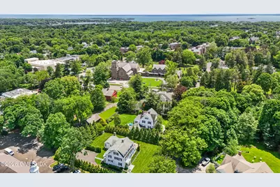 9 Park Place, Greenwich, CT 06830 - Photo 38