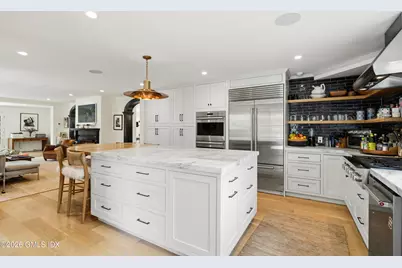 9 Park Place, Greenwich, CT 06830 - Photo 10
