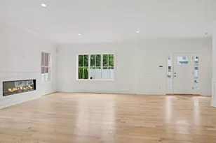 195 S Water St, Greenwich, CT 06830 - Photo 4