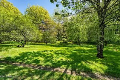 16 Vineyard Lane, Greenwich, CT 06831 - Photo 6