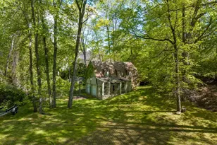 16 Vineyard Ln, Greenwich, CT 06831 - Photo 22