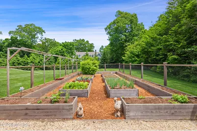 7 Loch Lane, Greenwich, CT 06830 - Photo 46