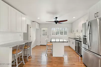 17 Circle Drive, Greenwich, CT 06830 - Photo 6