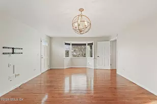 17 Circle Dr, Greenwich, CT 06830 - Photo 10