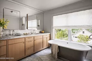 60 Benjamin St, Old Greenwich, CT 06870 - Photo 14