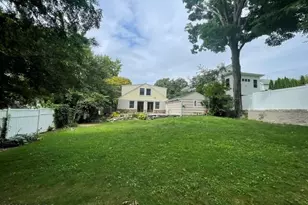 6 Halsey Dr, Old Greenwich, CT 06870 - Photo 22