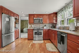 7 Fletcher Ave, Greenwich, CT 06831 - Photo 6