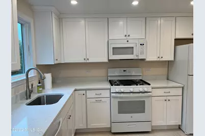8 Smith Street Sou #2nd Floor, Greenwich, CT 06830 - Photo 8