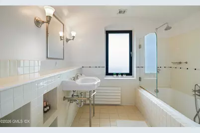 2 Wahneta Road, Old Greenwich, CT 06870 - Photo 16