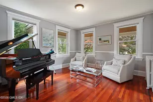 2 Wahneta Rd, Old Greenwich, CT 06870 - Photo 4