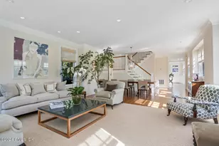 32 Reynolds Pl, Greenwich, CT 06831 - Photo 4