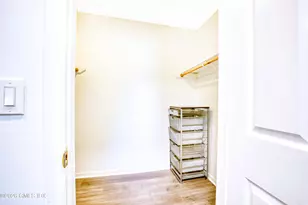 1465 E Putnam Ave, Old Greenwich, CT 06870 - Photo 20