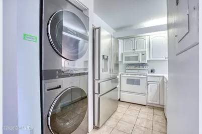 1465 E Putnam Avenue #327, Old Greenwich, CT 06870 - Photo 8