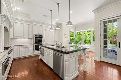 26 Circle Drive, Greenwich, CT 06830 - Photo 10