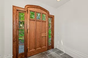 424 Cognewaugh Rd, Greenwich, CT 06807 - Photo 2