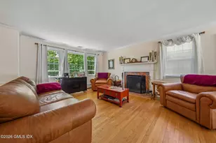 11 Stuart Dr, Old Greenwich, CT 06870 - Photo 4